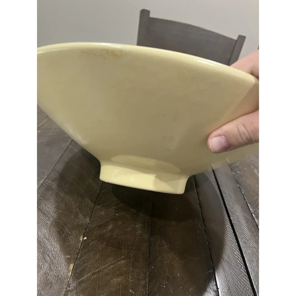 Vintage Haeger Pottery Bowl 3295 Soft Yellow Table‎ Fruit Bowl